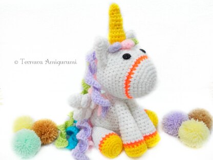 Crochet pattern little unicorn