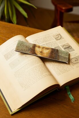 DMC Mona Lisa Bookmark Cross Stitch Kit - 5 × 17 cm