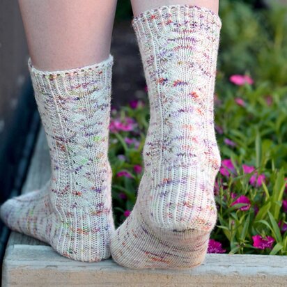Secret Garden Socks - knitting pattern