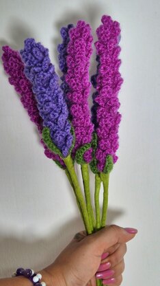 Lavender bouquet easy