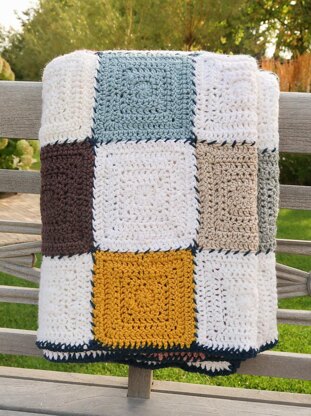 Not So Scrappy Scrap Yarn Blanket