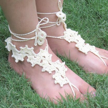 Zig zag barefoot sandals