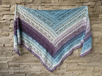 Triangular Scarf "Adrasteia"