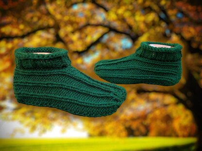 Two Slipper Styles with One Pattern