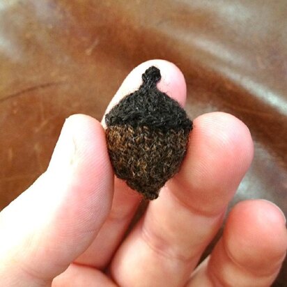 Perfect Knitted Acorn - knitting pattern