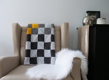 Mitered Checkerboard Afghan