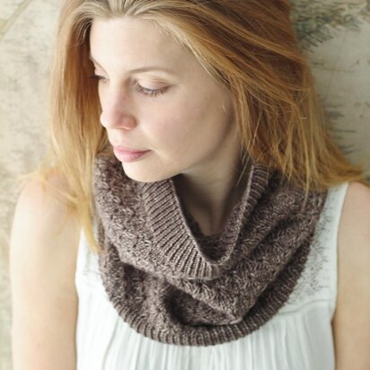 Antiquity Cowl