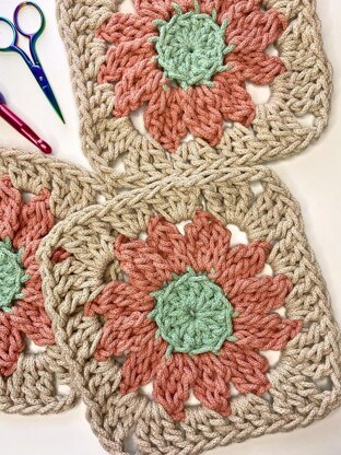 Granny Plant Pot Cover