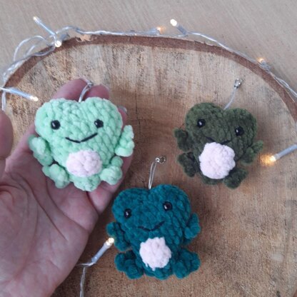 Crochet Heart Frog Pattern ,Crochet Pattern Mini Frog Plushie