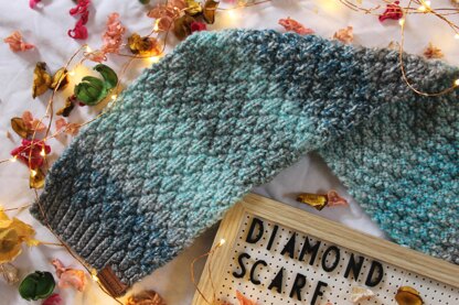 Diamond Scarf Knitting pattern by FrankieKnitsCo