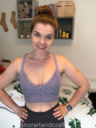Artemisia top