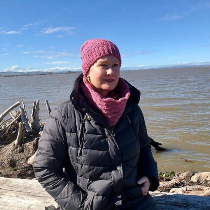 Winters Tide Hat and Cowl