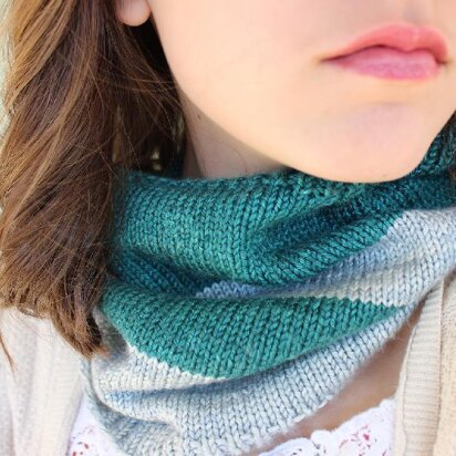 Gabriella's Spring Cowl