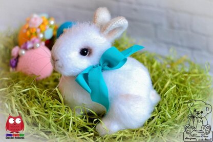 219 Easter Bunny Rabbit