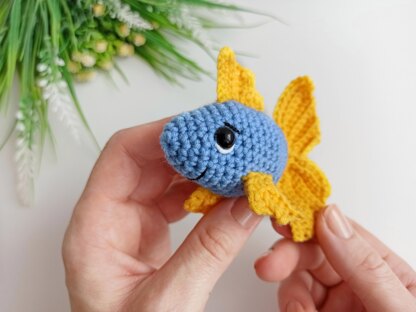 Crochet fish pattern, easy crochet small amigurumi fish