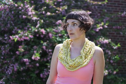 Primrose Path Cowl