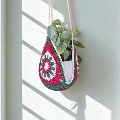 Christmas Holiday Plant Hanger