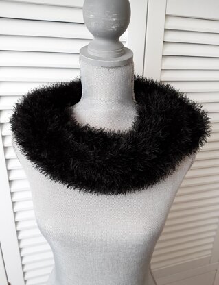 Faux Fur Collar/Cowl