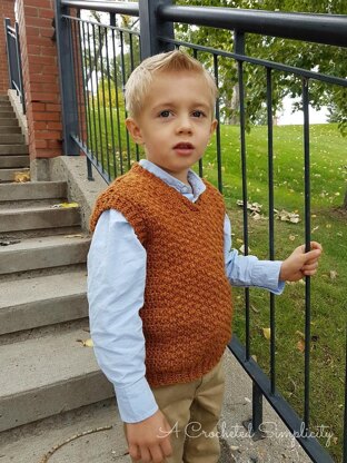 Summit Kids Sweater Vest