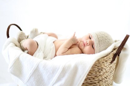 Rock a Bye Baby Hat and Booties by Little cupcakes - Bc33