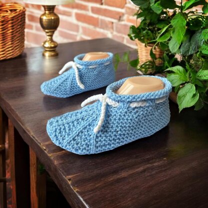 Stay Put Tie Up Slippers