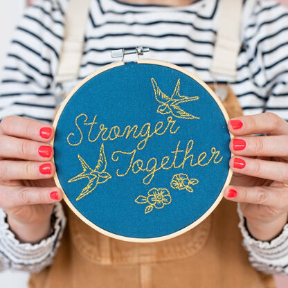 Cotton Clara Stronger Together Embroidery Kit - 16cm (Teal)