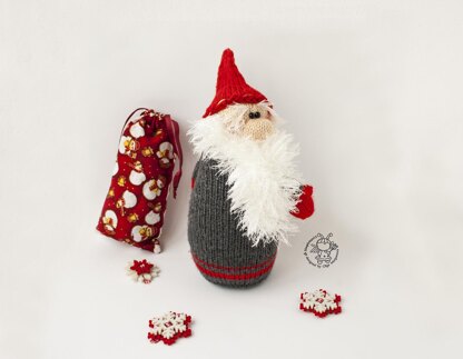 Santa doll knitted flat