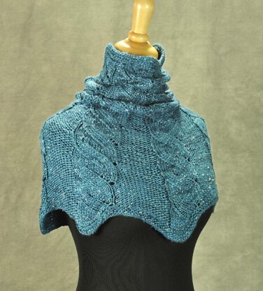 The Dulcie Duveen Cowl