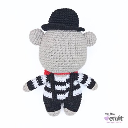 Lui, The Mime Bear Amigurumi