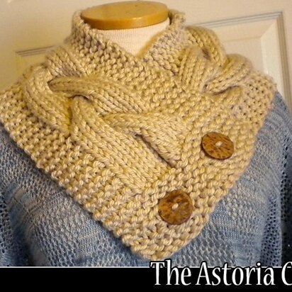 The Astoria Cowl