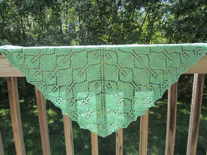 Silvertree Shawl