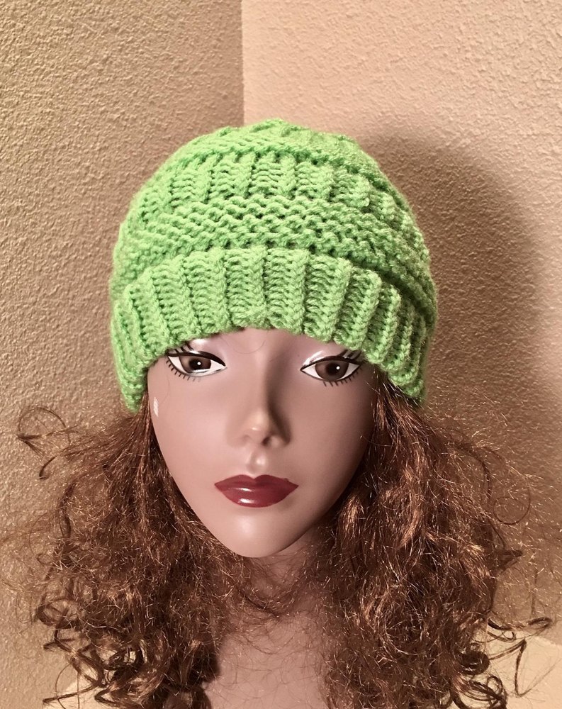 Brighton Beanie Loom Knitting pattern by Dayna Scoles LoveCrafts - Main Image