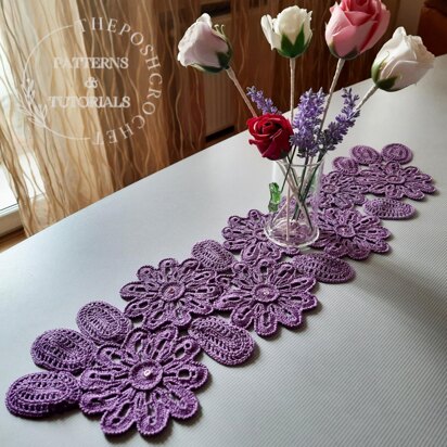 Crochet TABLE Runner CENTERPIECE - Gift for the Home.