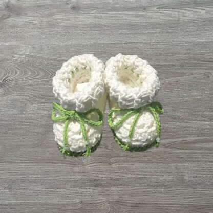 Ivy Baby Booties