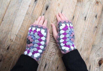 Granny Square Fingerless Gloves