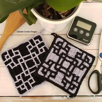 Sasan | potholder, hot pad or afghan block