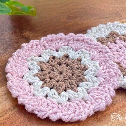 Magnolia Coasters And Holder Set