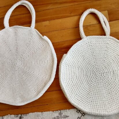 Aprilis Crochet Bag