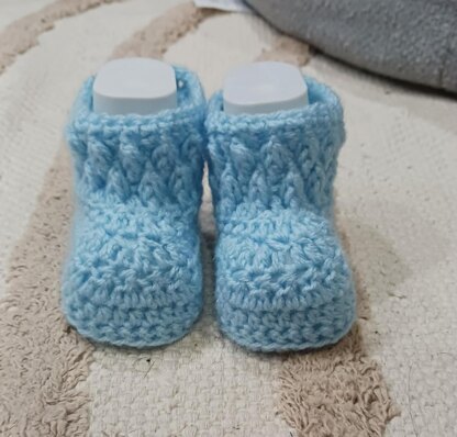 Essence Baby Booties