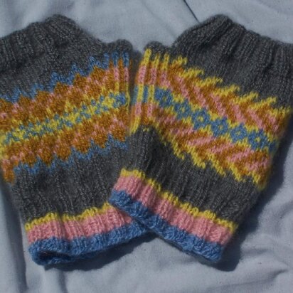 Fingerless Fair Isle Fun ... a lesson in colorwork