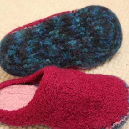 Monroe's Slippers - Felted Seamless Mules