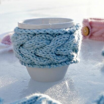 The Frosty Mug Cozy