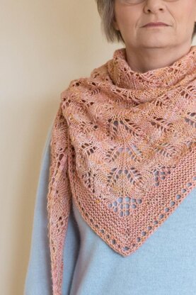 Faded Roses Shawl