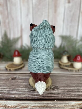 Vance the Fox Amigurumi