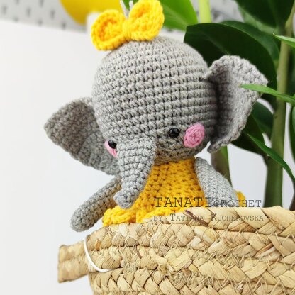 Hatching bag & Elephant