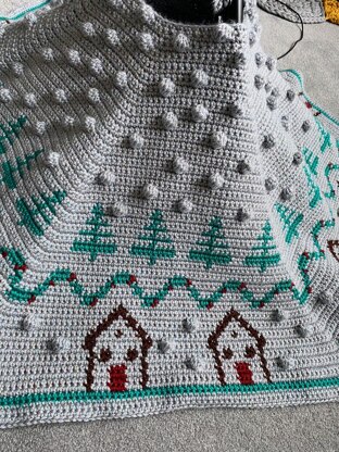 Winter Wonderland Christmas Tree Skirt