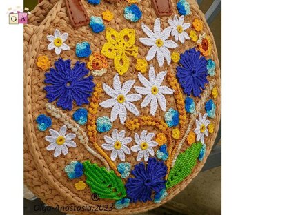 Bright summer bag with cornflowers