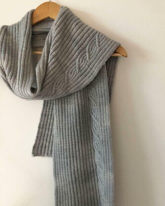 Lundbye Scarf