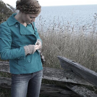 Mitten Cuffs - knitting pattern