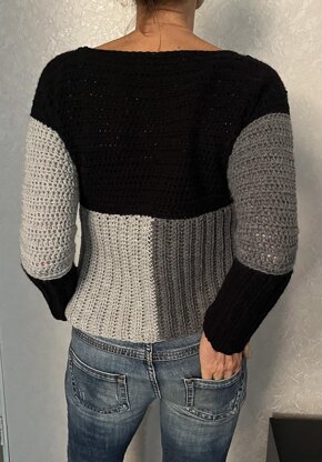 3's COMPANY SWEATER